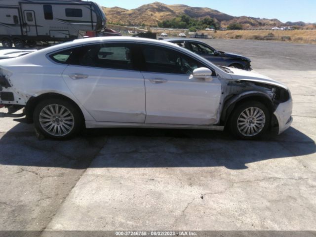 3FA6P0SU9ER212236 Ford Fusion Energi Titanium