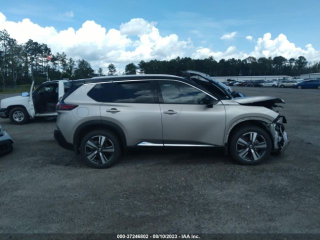 JN8AT3CA2MW009050 Nissan Rogue Sl