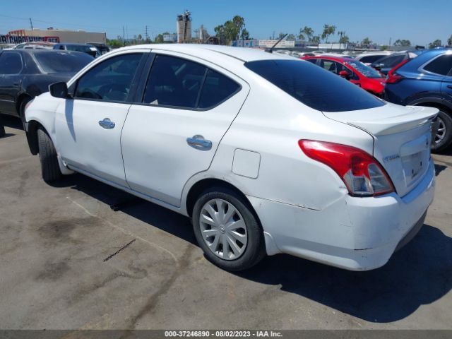 3N1CN7AP9FL807862 Nissan VERSA SV