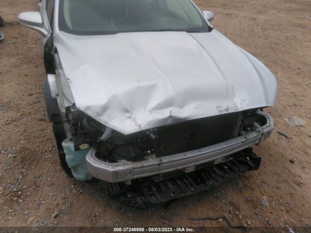 3FA6P0LU2HR287024 Ford Fusion Hybrid Se