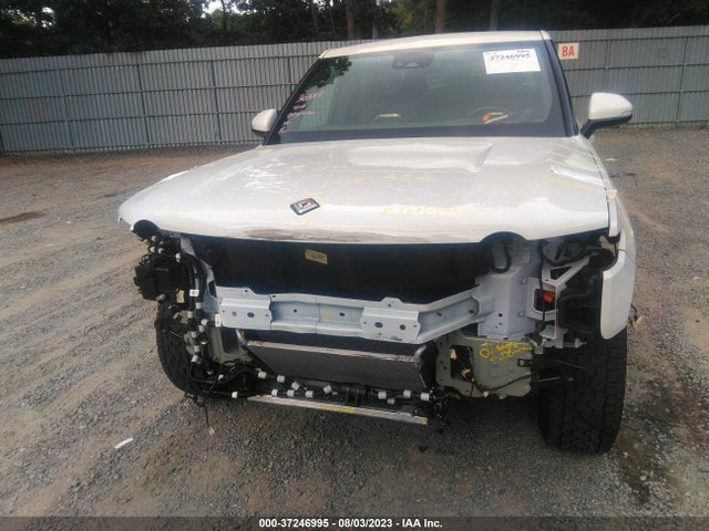 2022 RIVIAN R1T ADVENTURE PACKAGE VIN: 7FCTGAAA5NN013689