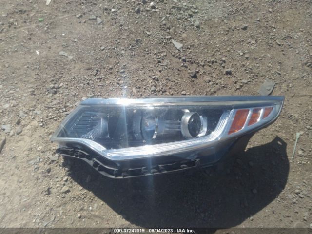 5XXGT4L31JG255744 KIA Optima S