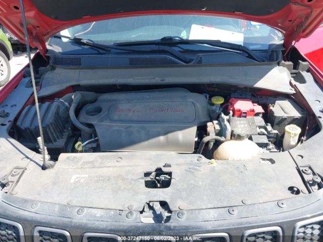 3C4NJDDB2KT765559 Jeep Compass Trailhawk
