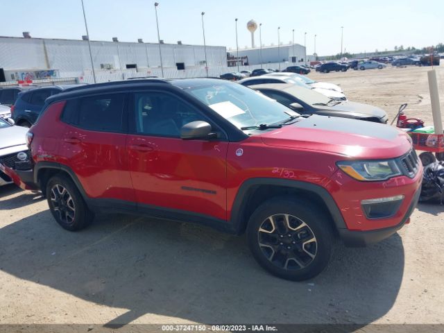 3C4NJDDB2KT765559 Jeep Compass Trailhawk