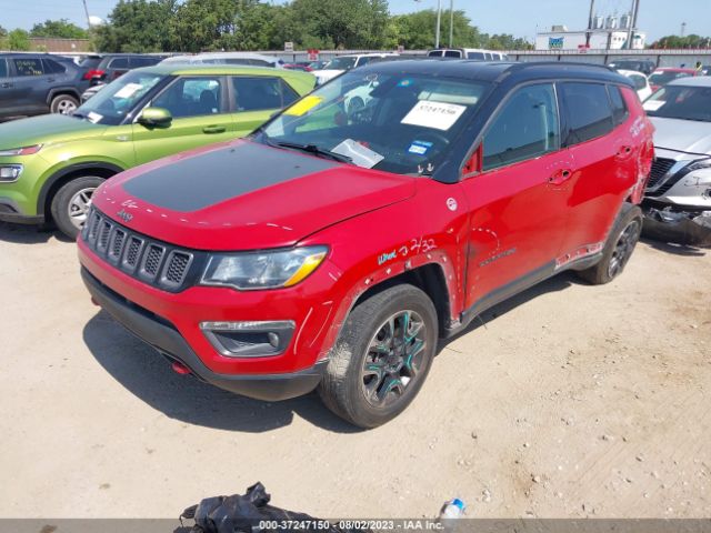 3C4NJDDB2KT765559 Jeep Compass Trailhawk