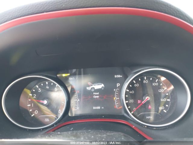 3C4NJDDB2KT765559 Jeep Compass Trailhawk