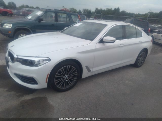WBAJA7C55KWC77941 BMW 5 Series 530i Xdrive