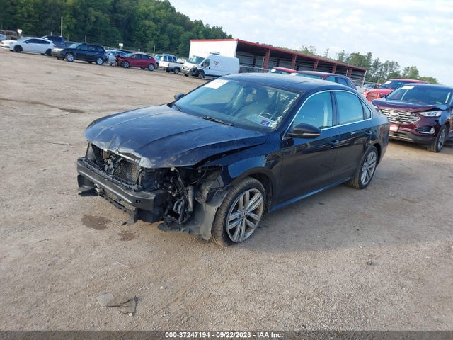 1VWBA7A36JC014392 Volkswagen Passat 2.0t Se