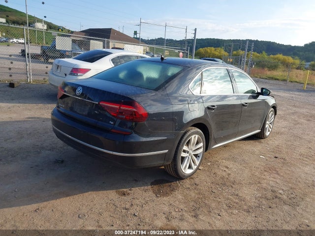 1VWBA7A36JC014392 Volkswagen Passat 2.0t Se