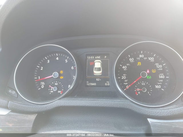 1VWBA7A36JC014392 Volkswagen Passat 2.0t Se