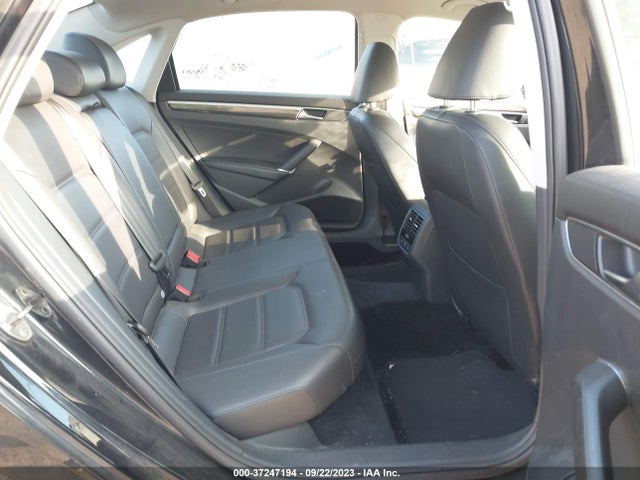 1VWBA7A36JC014392 Volkswagen Passat 2.0t Se