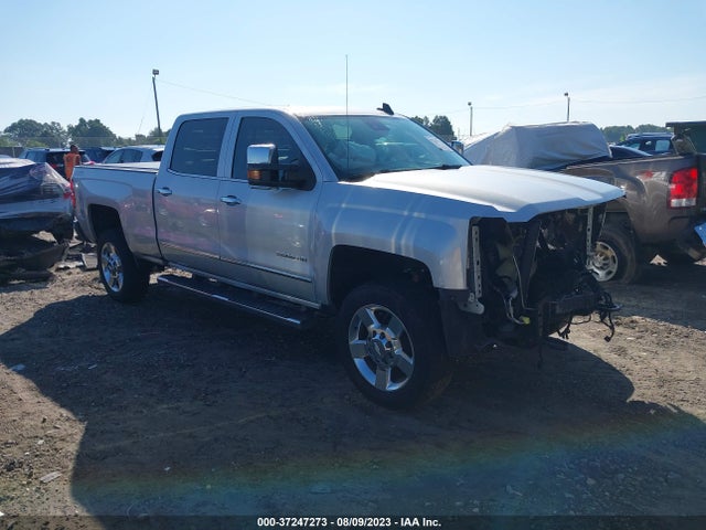2016 1GC1KWEG4GF143838 main image