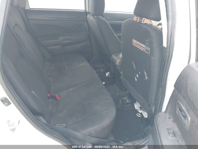 4A4AP3AUXFE033515 Mitsubishi Outlander Sport Es
