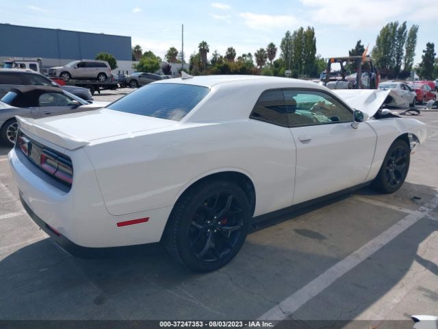 2C3CDZAG3GH217862 Dodge Challenger Sxt Plus
