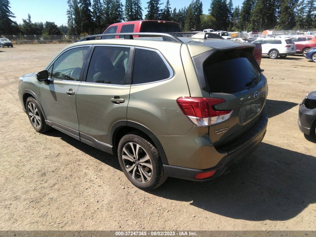 JF2SKAUCXMH543975 Subaru Forester Limited