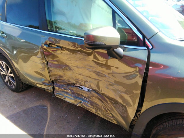 JF2SKAUCXMH543975 Subaru Forester Limited