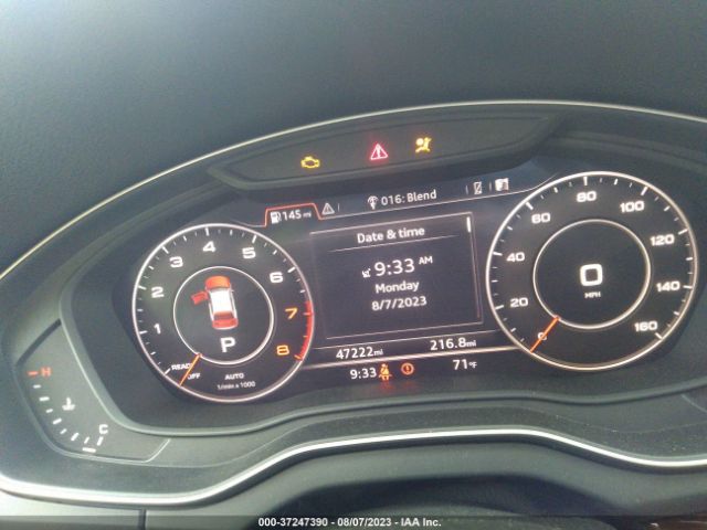 WA1BNAFY9J2041952 Audi Q5 Premium Plus