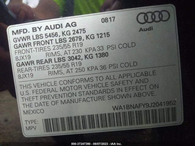 WA1BNAFY9J2041952 Audi Q5 Premium Plus