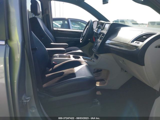2C4RDGCGXFR671946 Dodge Grand Caravan Sxt Plus