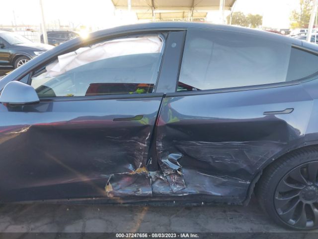 5YJYGDEF8MF194822 Tesla Model Y Performance
