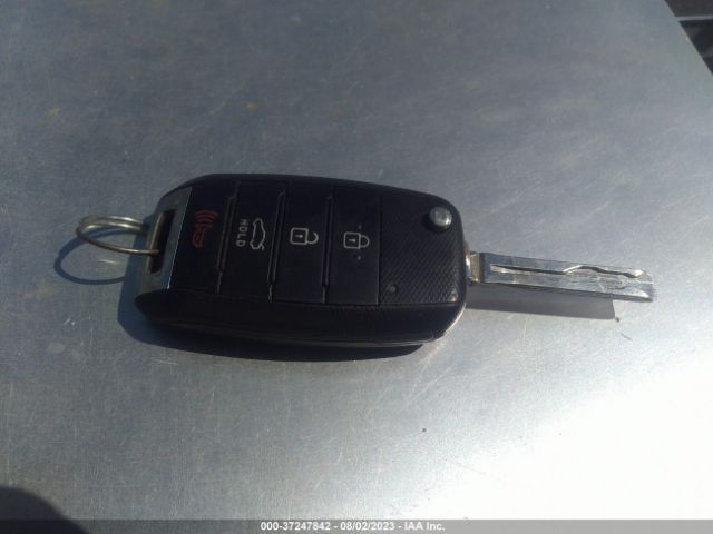 5XXGM4A76FG470241 KIA Optima Lx