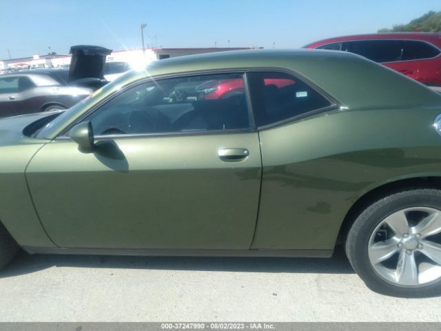 2C3CDZAG3MH538747 Dodge Challenger Sxt