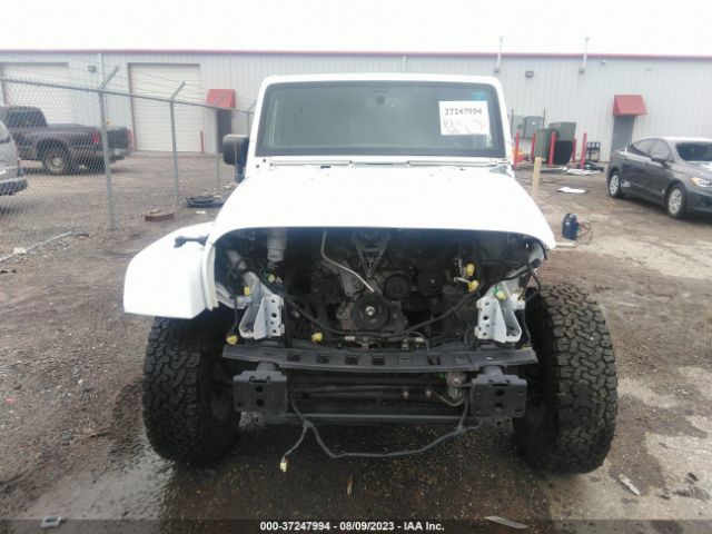 1C4BJWEG2GL344159 Jeep Wrangler Unlimited Sahara