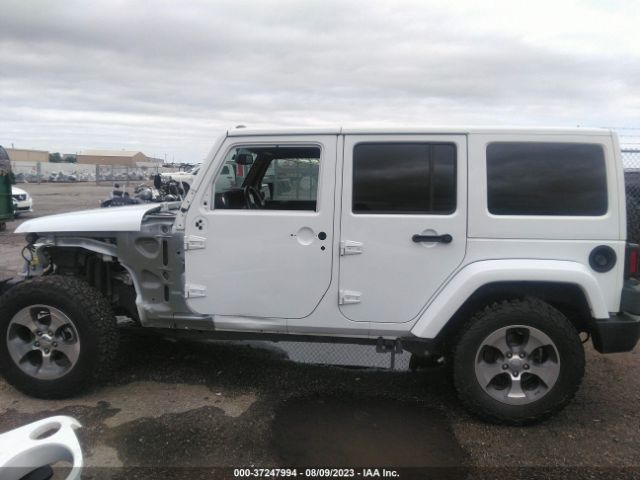 1C4BJWEG2GL344159 Jeep Wrangler Unlimited Sahara