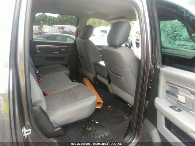 1C6RR7LT7KS550466 RAM 1500 Classic Slt