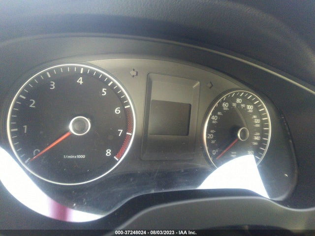 3VWD07AJ9EM363173 Volkswagen Jetta Sedan Se W/connectivity/sunroof