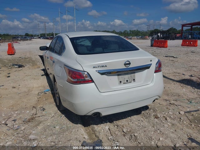2015 NISSAN ALTIMA 2.5 S VIN: 1N4AL3APXFC180917