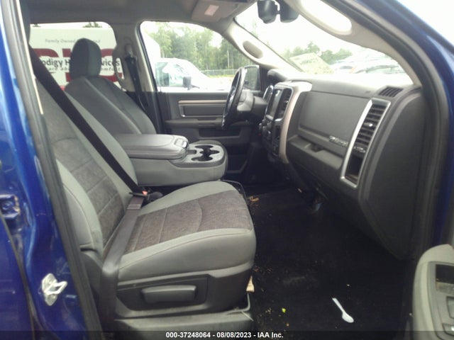3C6RR7LT6GG107823 RAM 1500 Big Horn