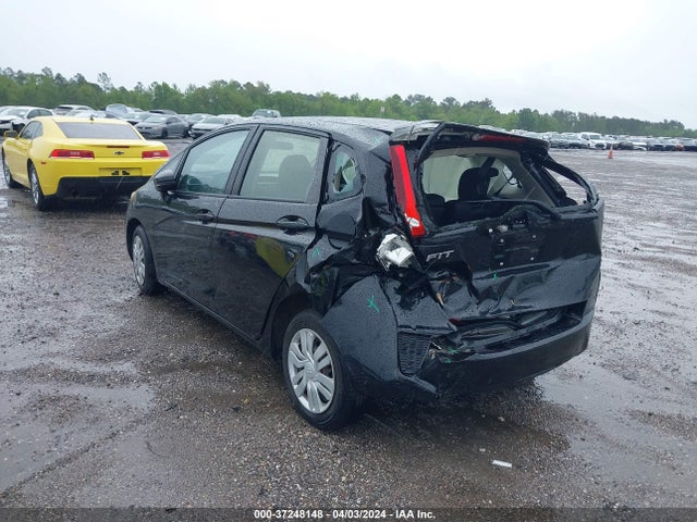 Honda FIT LX 2016 JHMGK5H50GS001703 Image 3
