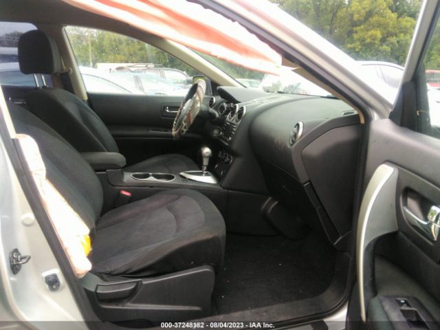 JN8AS5MT9EW621942 Nissan Rogue Select S