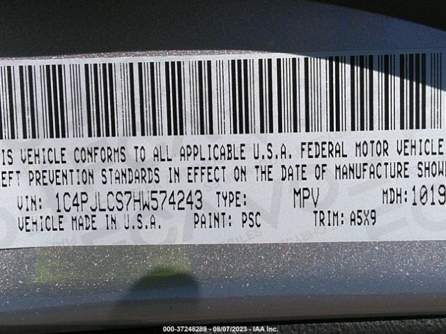 1C4PJLCS7HW574243 Jeep Cherokee Latitude