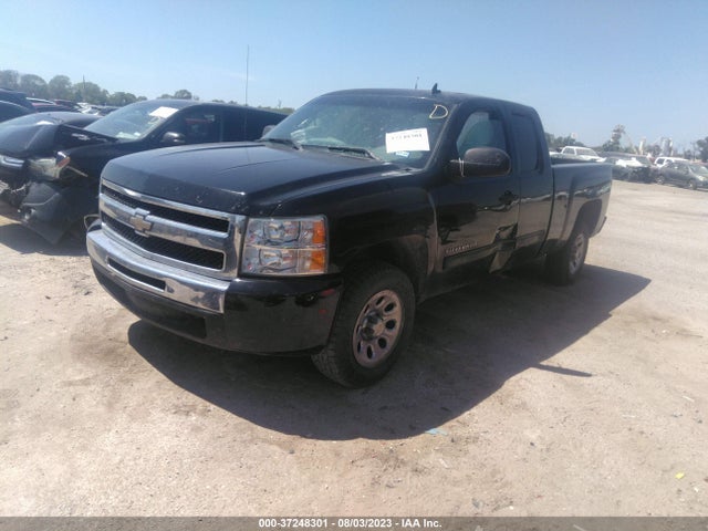 2011 CHEVROLET SILVERADO 1500 LS VIN: 1GCRCREA7BZ110272