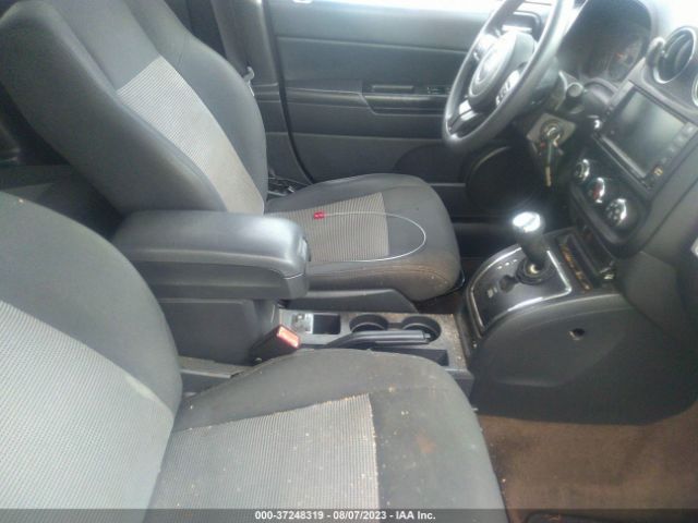 1C4NJDBB8FD109722 Jeep Compass Sport