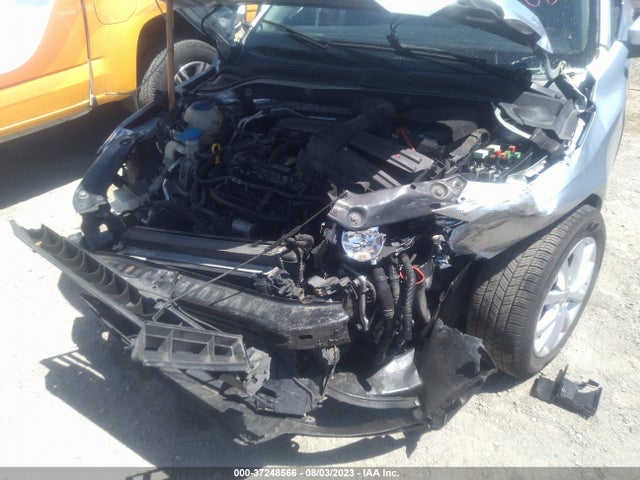 3VWD17AJXEM285810 Volkswagen Jetta Sedan Se W/connectivity