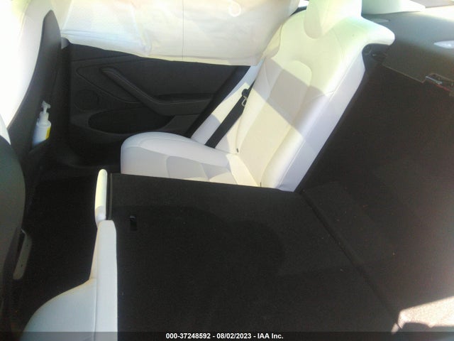 Tesla Model 3 Long Range 2022 5YJ3E1EB8NF251064 Image 13