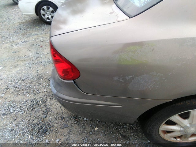 2006 BUICK LACROSSE CX VIN: 2G4WC582061258709