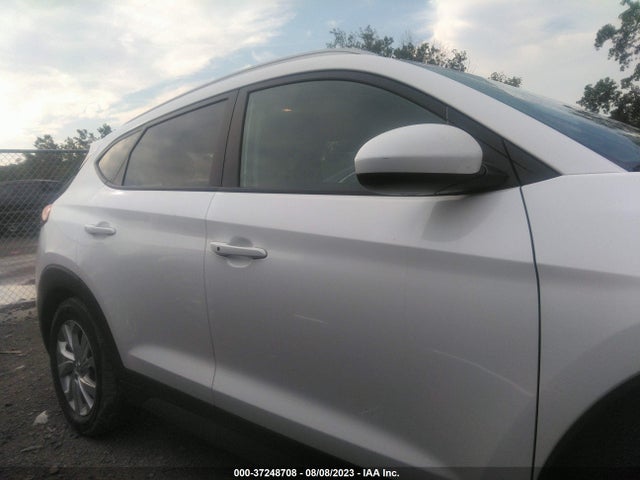 2021 HYUNDAI TUCSON VALUE VIN: KM8J33A42MU305699