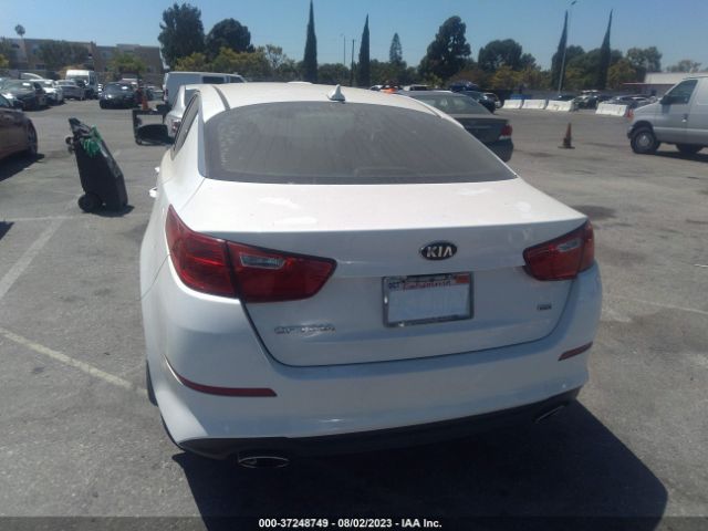 KNAGM4A7XF5650856 KIA Optima Lx