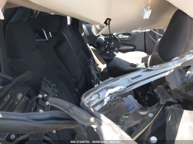 1C4PJLCSXGW297294 Jeep Cherokee Latitude