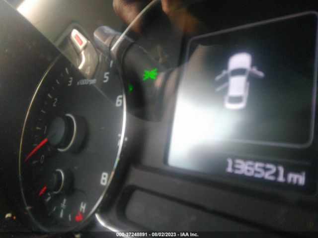 3KPFK4A7XJE268716 KIA FORTE LX