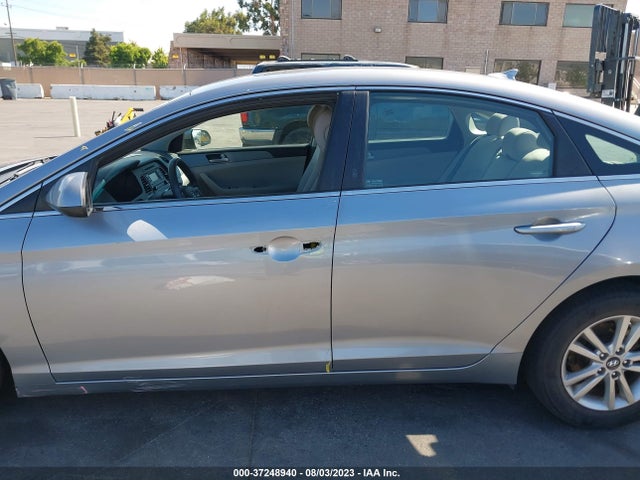 Hyundai Sonata 2.4l 2017 5NPE24AFXHH577966 Image 14