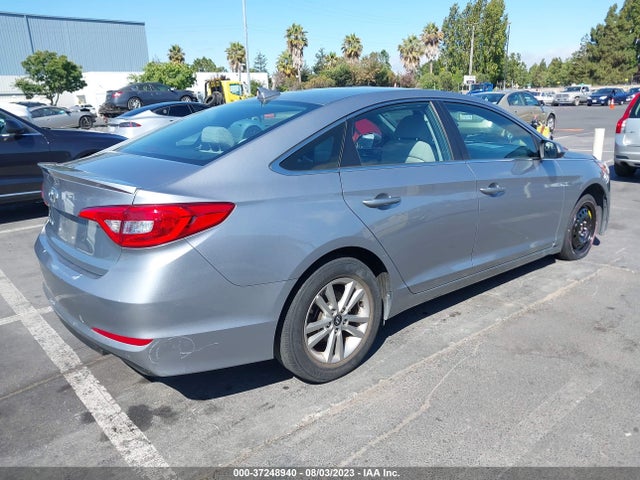 Hyundai Sonata 2.4l 2017 5NPE24AFXHH577966 Image 4