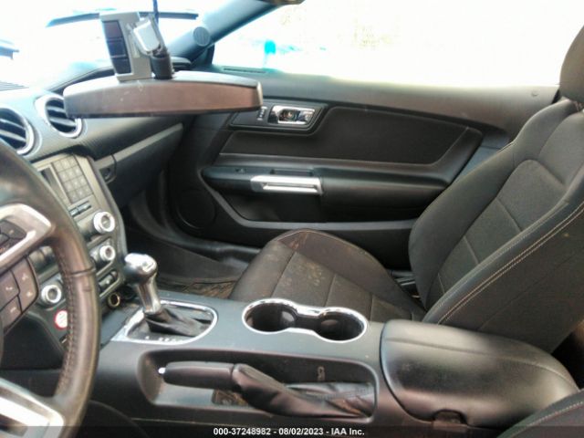 1FA6P8AM8F5316558 Ford Mustang V6