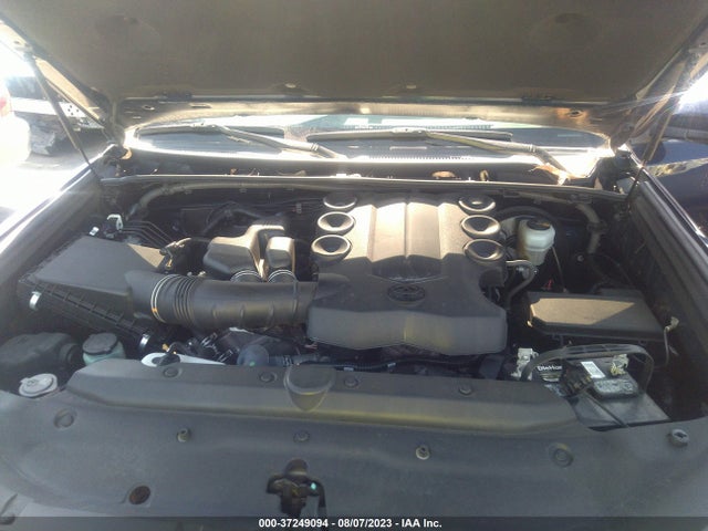 Toyota 4RUNNER SR5 2017 JTEZU5JR9H5156098 Image 16