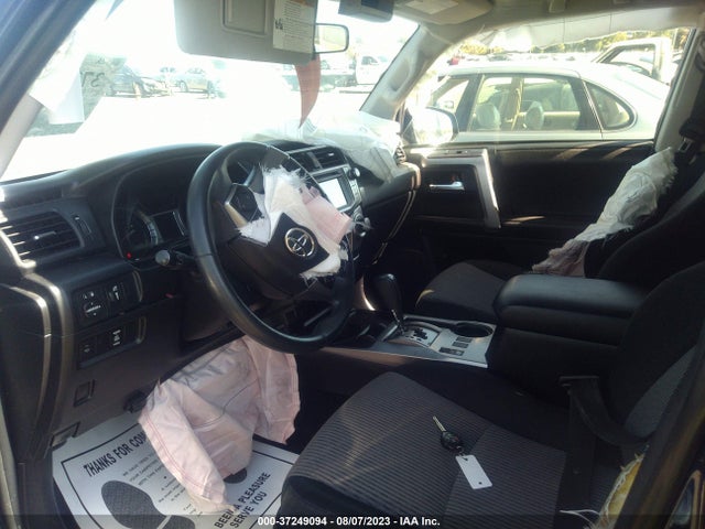 Toyota 4RUNNER SR5 2017 JTEZU5JR9H5156098 Image 11
