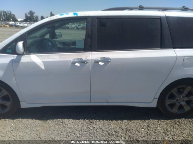 Toyota SIENNA SE 2014 5TDXK3DC4ES421593 Image 15